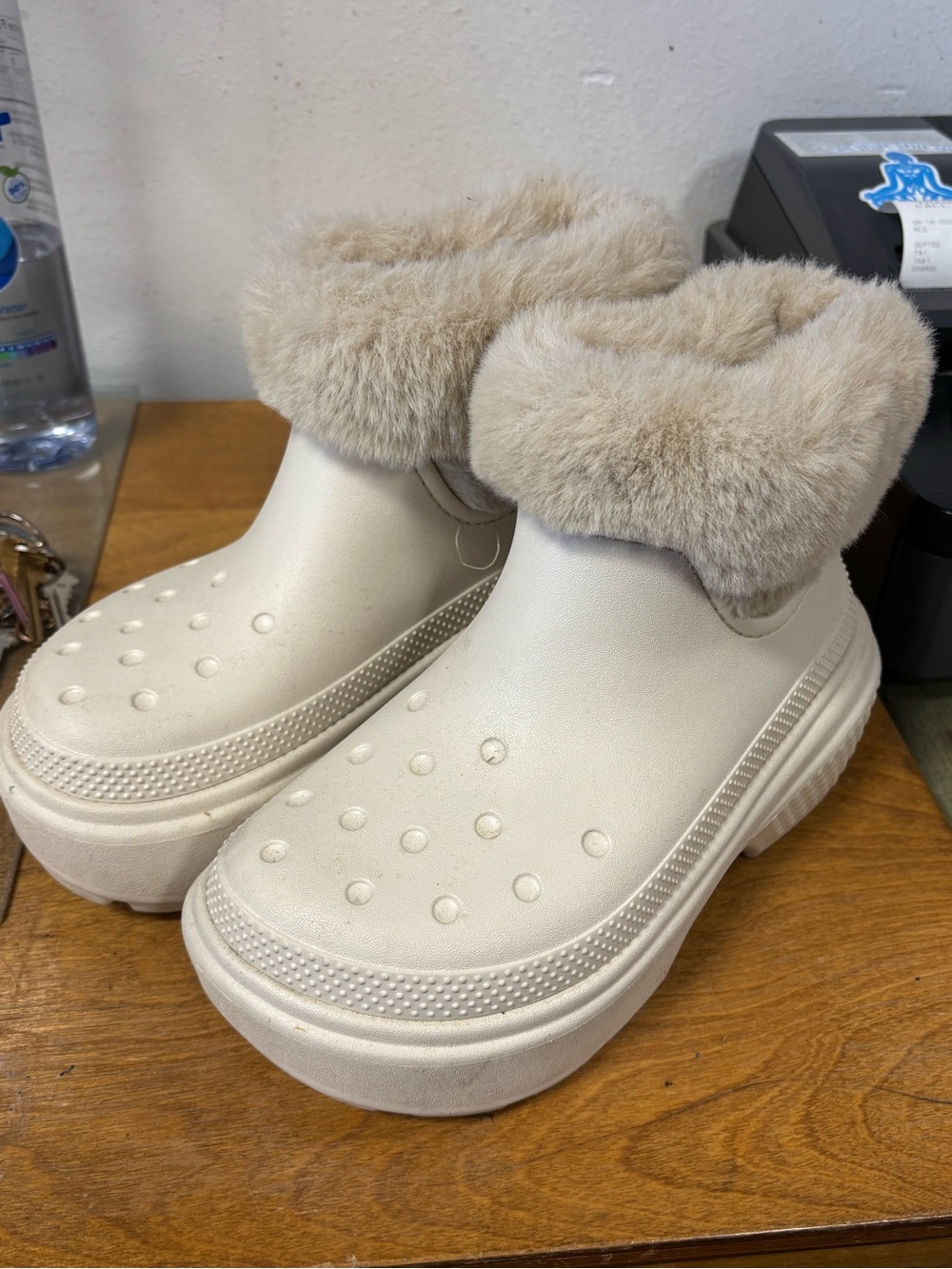 CROCS Stomp Cream Faux-Fur Cuff Platform Ankle Booties